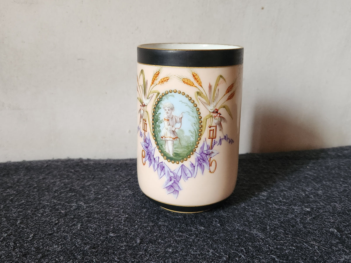 Petit vase ancien en verre, peint à la main, modèle unique français