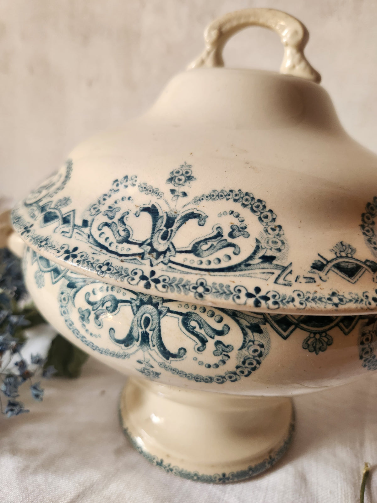 Antique French 19th Century Ironstone Tureen Bowl Au Planter De Caiffa
