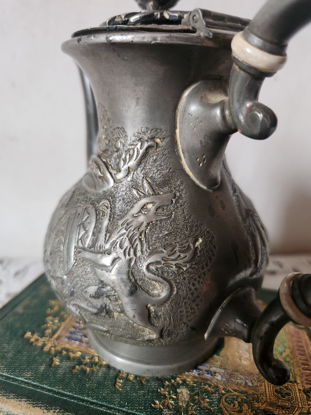 Théière ancienne du XIXe siècle par George Travis Sheffield