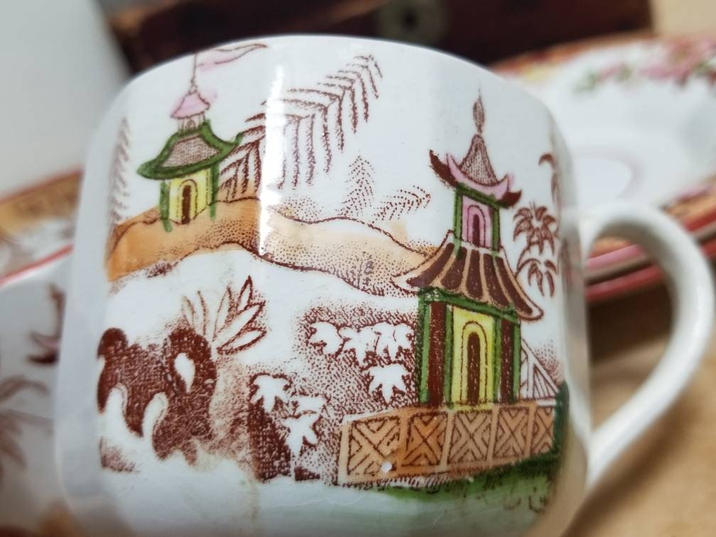 Antique French Sarreguemines Kyoto Coffee Cups & Saucers Chinoiserie