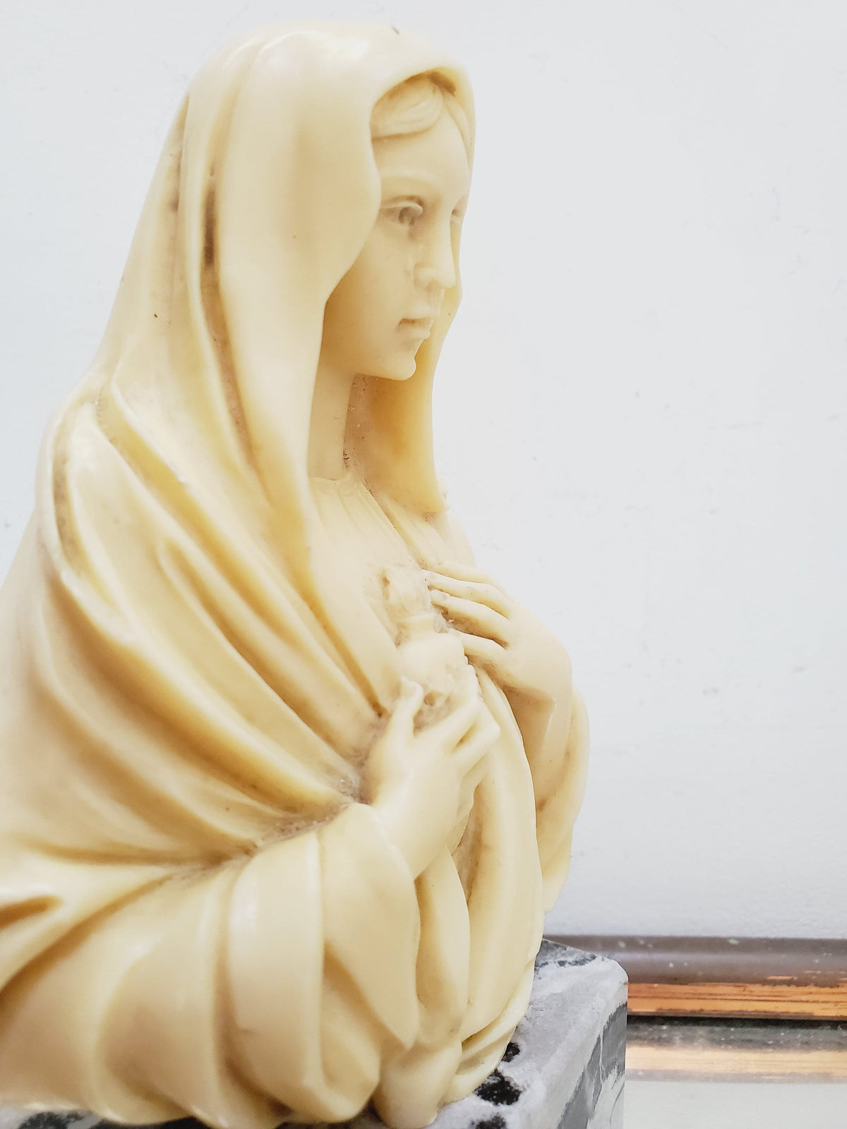 Vintage A. Santini Madonna Sacred Heart Sculpture: Italian Religious Bust, Marble Base