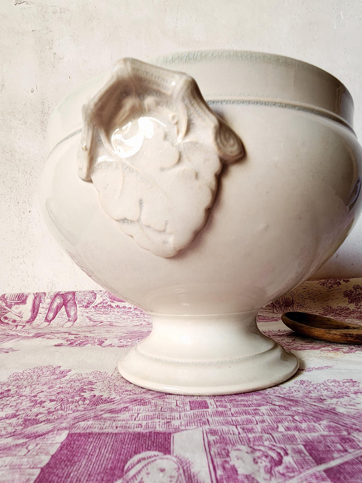 Antique 1800s Choisy Le Roi TEA STAINED Ironstone Tureen Bowl: French Country Decor