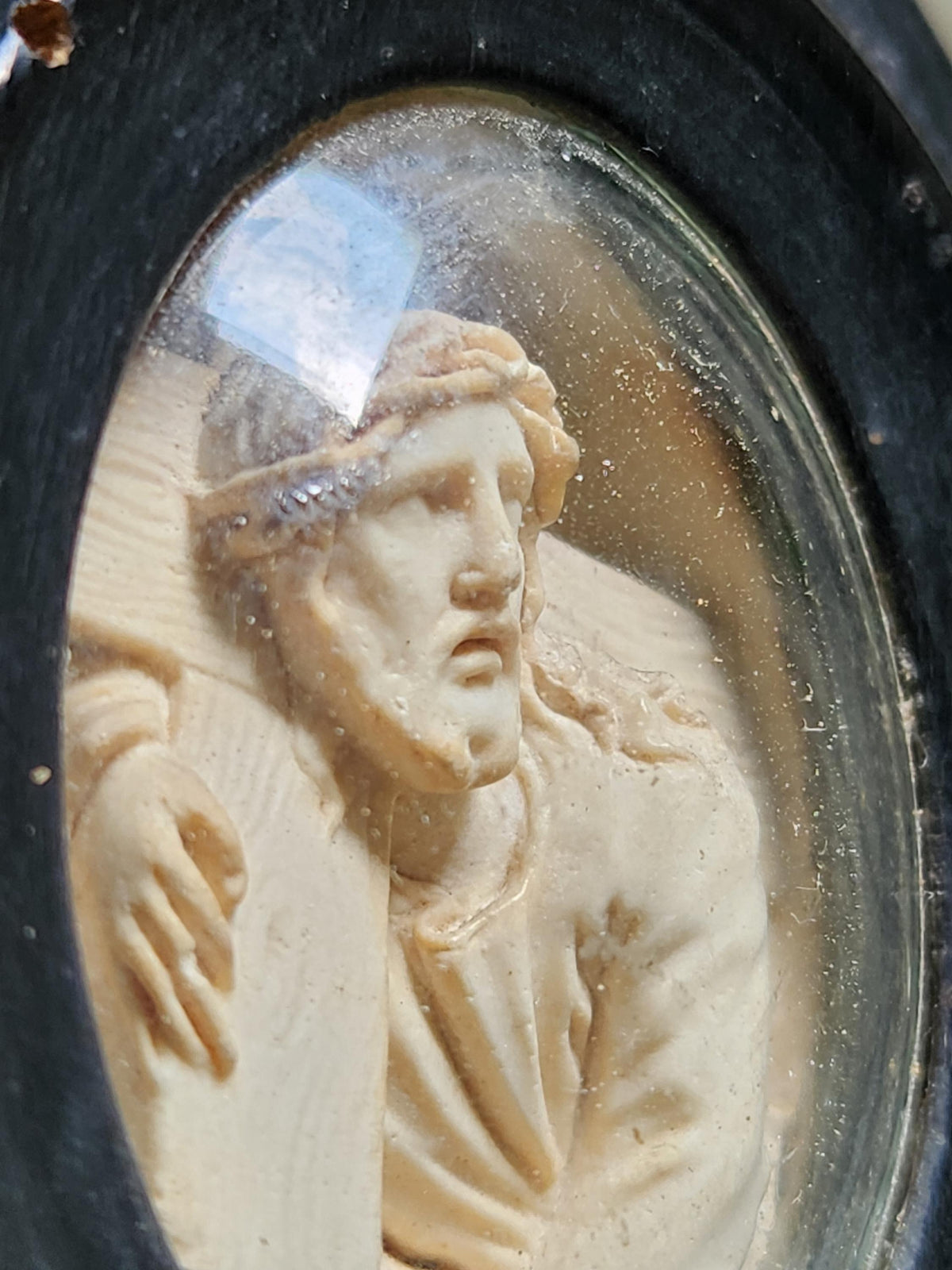 Antique Napoleon III Meerschaum Carvings: Jesus & Madonna Ebony Frames